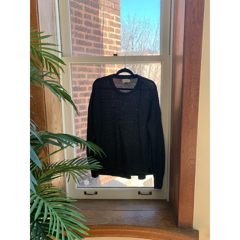 Long Sleeve Gray Knit Sweater